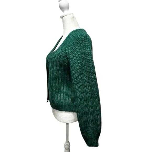 Jessica Simpson Emerald Green Knit Cardigan Jeweled Buttons V-Neckline Size M - Picture 9 of 13
